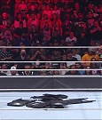 WWE_RAW_4th_July_2022_720p_WEBRip_h264_mp4_008447996.jpg