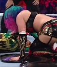 WWE_RAW_4th_July_2022_720p_WEBRip_h264_mp4_008478427.jpg