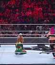 WWE_RAW_4th_July_2022_720p_WEBRip_h264_mp4_008507255.jpg