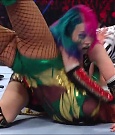 WWE_RAW_4th_July_2022_720p_WEBRip_h264_mp4_008551700.jpg