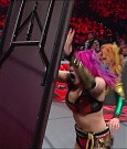 WWE_RAW_4th_July_2022_720p_WEBRip_h264_mp4_008594142.jpg