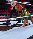 WWE_RAW_4th_July_2022_720p_WEBRip_h264_mp4_008610959.jpg