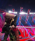 WWE_RAW_4th_July_2022_720p_WEBRip_h264_mp4_008743491.jpg
