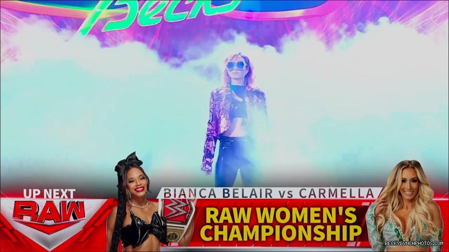 WWE_Monday_Night_RAW_2022_07_11_720p_HDTV_x264-Star_mkv_002122410.jpg