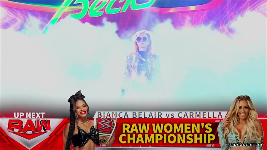WWE_Monday_Night_RAW_2022_07_11_720p_HDTV_x264-Star_mkv_002122810.jpg