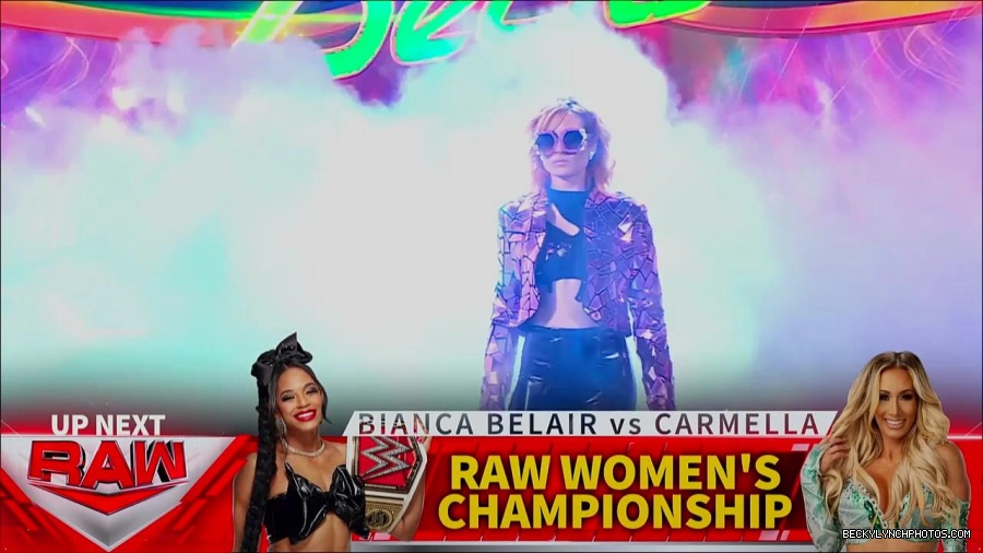 WWE_Monday_Night_RAW_2022_07_11_720p_HDTV_x264-Star_mkv_002124010.jpg