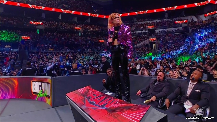 WWE_Monday_Night_RAW_2022_07_11_720p_HDTV_x264-Star_mkv_002182010.jpg