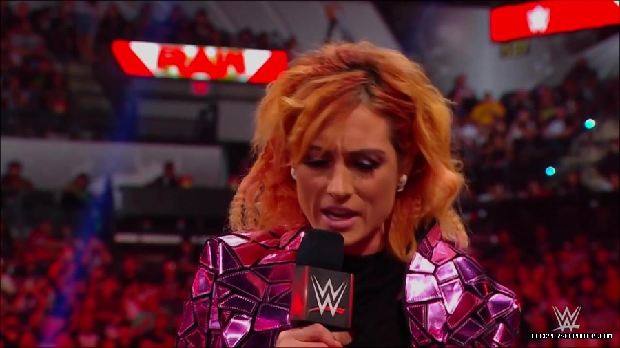 WWE_Monday_Night_RAW_2022_07_11_720p_HDTV_x264-Star_mkv_002194410.jpg