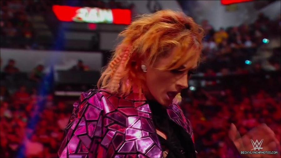 WWE_Monday_Night_RAW_2022_07_11_720p_HDTV_x264-Star_mkv_002218810.jpg