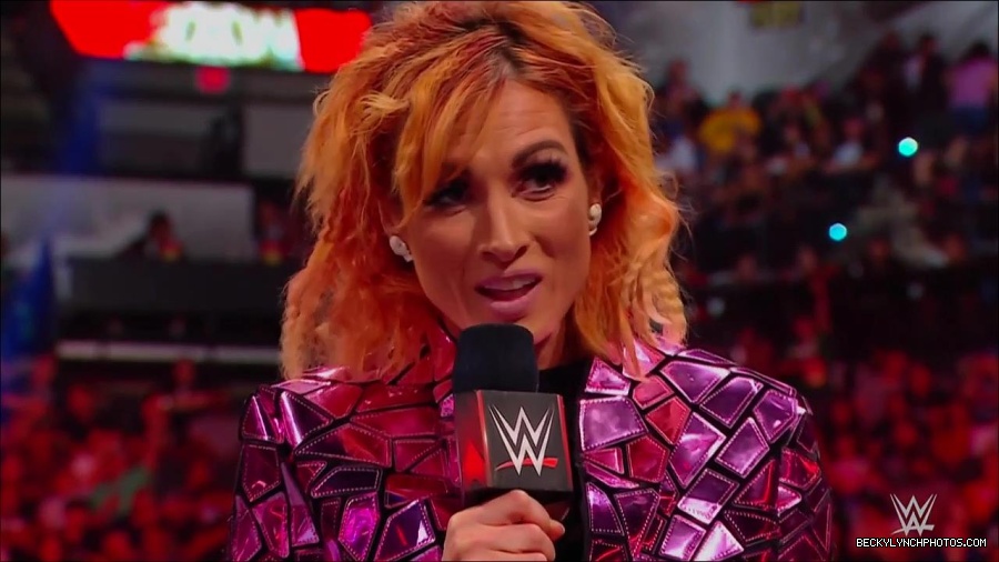 WWE_Monday_Night_RAW_2022_07_11_720p_HDTV_x264-Star_mkv_002268810.jpg
