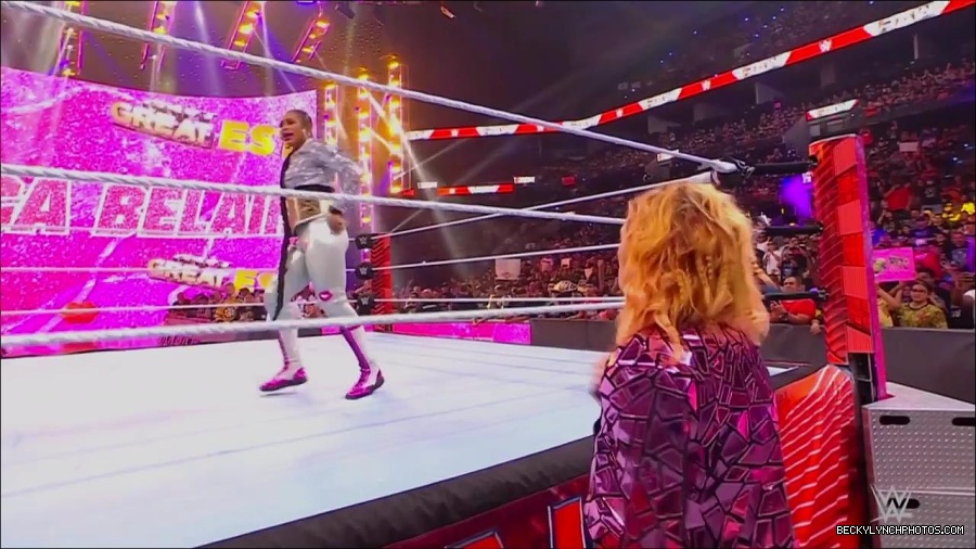 WWE_Monday_Night_RAW_2022_07_11_720p_HDTV_x264-Star_mkv_002328410.jpg