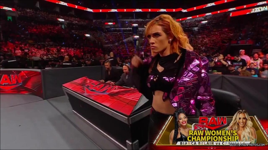 WWE_Monday_Night_RAW_2022_07_11_720p_HDTV_x264-Star_mkv_002433930.jpg