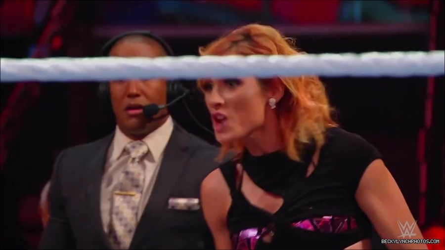 WWE_Monday_Night_RAW_2022_07_11_720p_HDTV_x264-Star_mkv_002493930.jpg