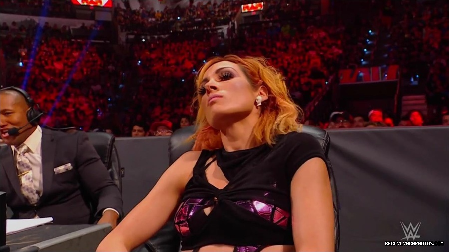 WWE_Monday_Night_RAW_2022_07_11_720p_HDTV_x264-Star_mkv_002638330.jpg
