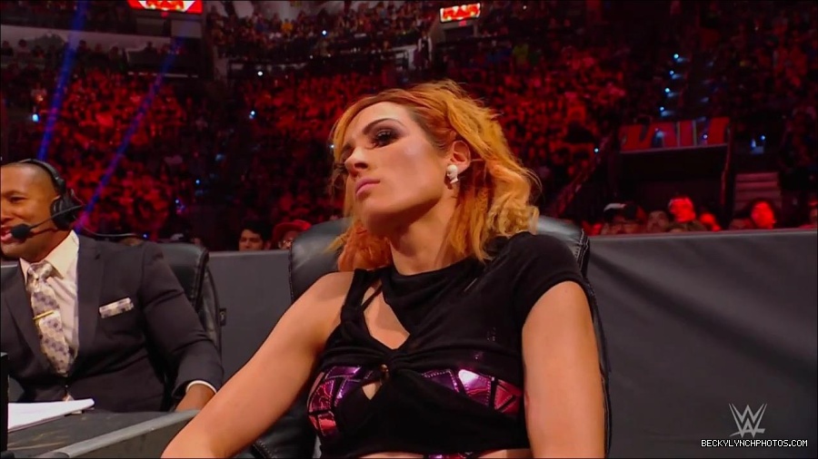 WWE_Monday_Night_RAW_2022_07_11_720p_HDTV_x264-Star_mkv_002638730.jpg