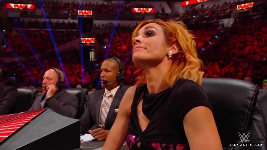 WWE_Monday_Night_RAW_2022_07_11_720p_HDTV_x264-Star_mkv_002720810.jpg