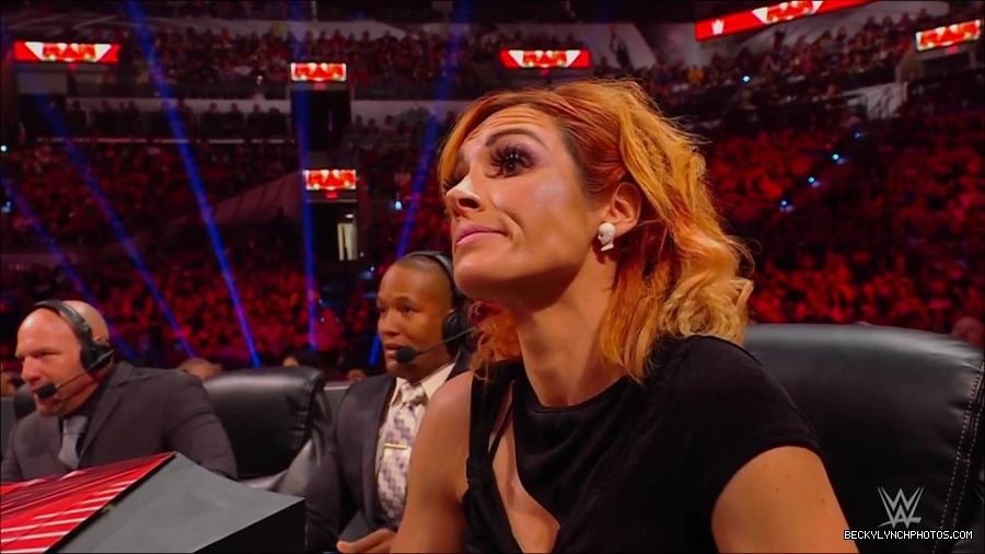 WWE_Monday_Night_RAW_2022_07_11_720p_HDTV_x264-Star_mkv_002723210.jpg