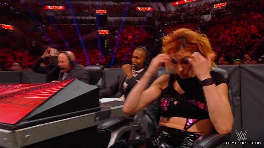 WWE_Monday_Night_RAW_2022_07_11_720p_HDTV_x264-Star_mkv_002782410.jpg