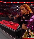 WWE_Monday_Night_RAW_2022_07_11_720p_HDTV_x264-Star_mkv_002433930.jpg