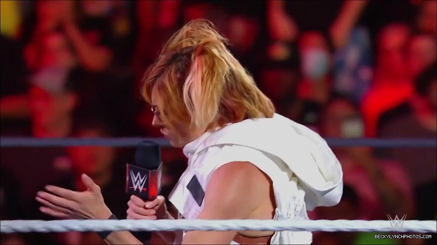 WWE_Monday_Night_RAW_2022_07_18_720p_HDTV_x264-Star_mkv_000460250.jpg