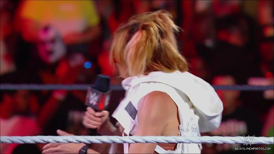 WWE_Monday_Night_RAW_2022_07_18_720p_HDTV_x264-Star_mkv_000461850.jpg