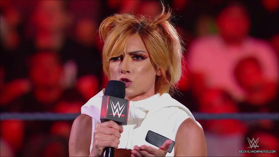 WWE_Monday_Night_RAW_2022_07_18_720p_HDTV_x264-Star_mkv_000510250.jpg