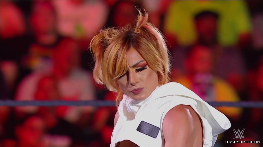 WWE_Monday_Night_RAW_2022_07_18_720p_HDTV_x264-Star_mkv_000530250.jpg