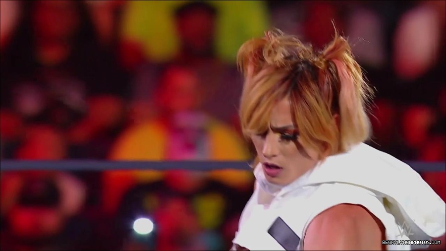 WWE_Monday_Night_RAW_2022_07_18_720p_HDTV_x264-Star_mkv_000531050.jpg
