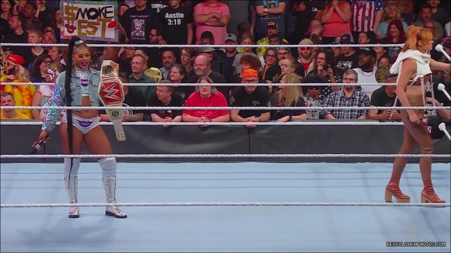 WWE_Monday_Night_RAW_2022_07_18_720p_HDTV_x264-Star_mkv_000757170.jpg