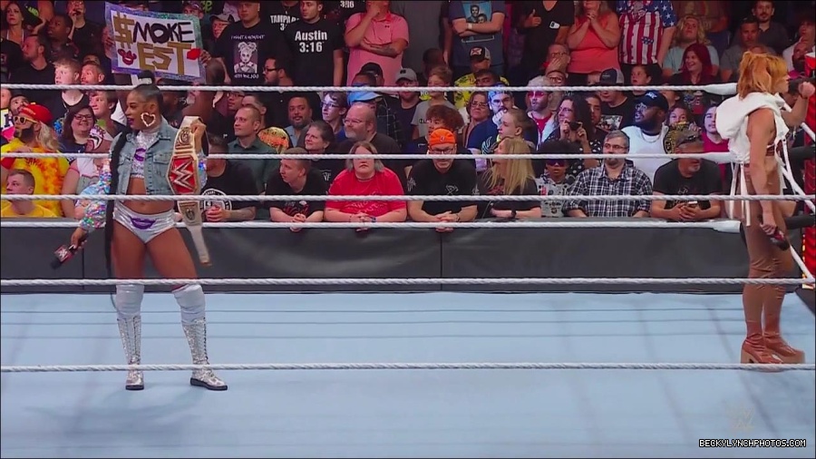 WWE_Monday_Night_RAW_2022_07_18_720p_HDTV_x264-Star_mkv_000757570.jpg