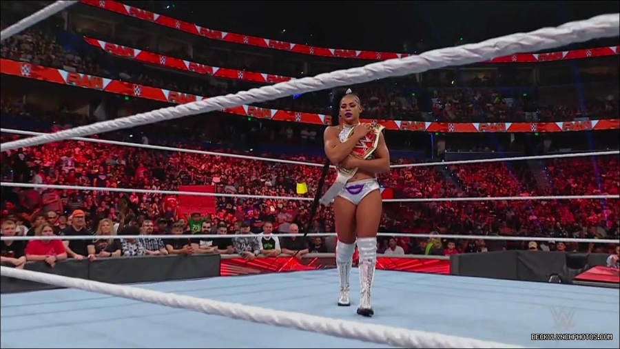 WWE_Monday_Night_RAW_2022_07_18_720p_HDTV_x264-Star_mkv_001404010.jpg