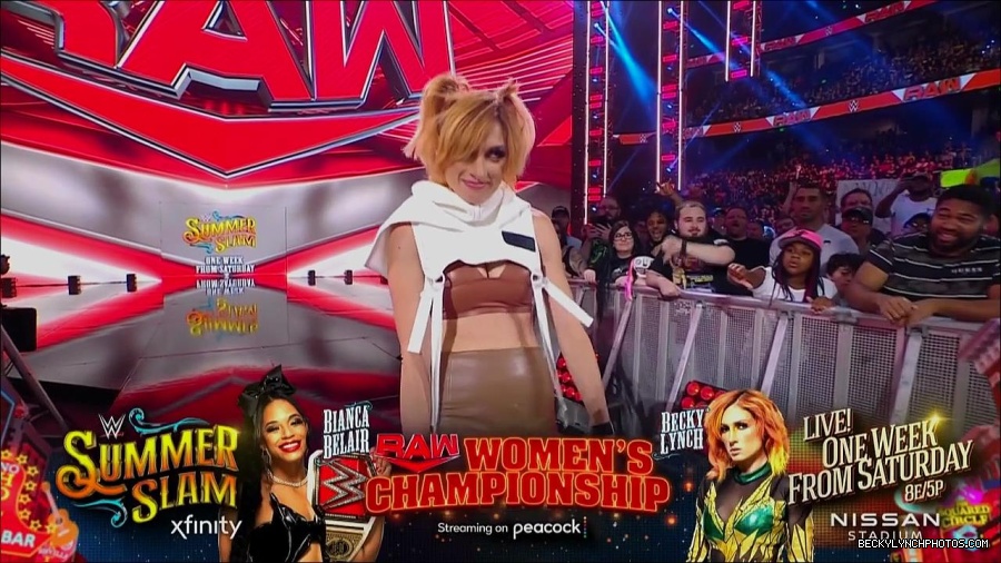 WWE_Monday_Night_RAW_2022_07_18_720p_HDTV_x264-Star_mkv_001414810.jpg