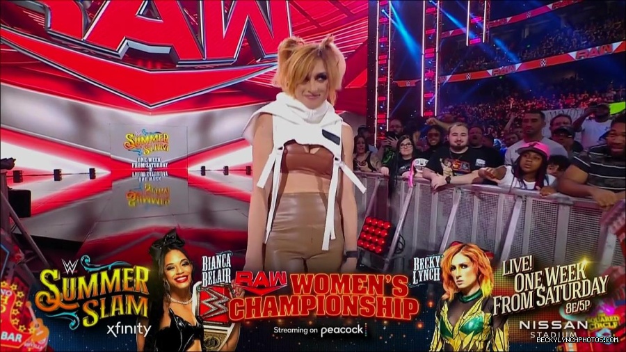 WWE_Monday_Night_RAW_2022_07_18_720p_HDTV_x264-Star_mkv_001415210.jpg