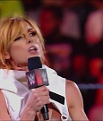 WWE_Monday_Night_RAW_2022_07_18_720p_HDTV_x264-Star_mkv_000537450.jpg