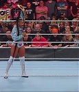 WWE_Monday_Night_RAW_2022_07_18_720p_HDTV_x264-Star_mkv_000747170.jpg