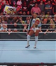WWE_Monday_Night_RAW_2022_07_18_720p_HDTV_x264-Star_mkv_000797170.jpg