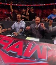 WWE_Monday_Night_RAW_2022_07_18_720p_HDTV_x264-Star_mkv_001213210.jpg