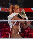 WWE_Monday_Night_RAW_2022_07_18_720p_HDTV_x264-Star_mkv_001378410.jpg