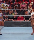 WWE_Monday_Night_RAW_2022_07_18_720p_HDTV_x264-Star_mkv_001386410.jpg