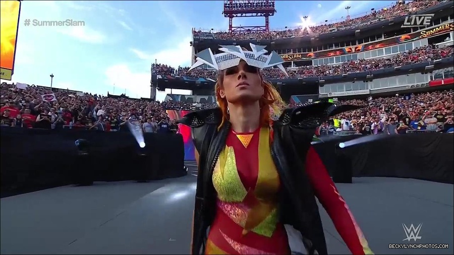 WWE_SummerSlam_2022_720p_WEB_h264-HEEL_mp4_000287287.jpg