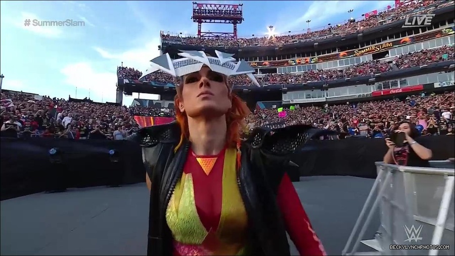 WWE_SummerSlam_2022_720p_WEB_h264-HEEL_mp4_000288487.jpg