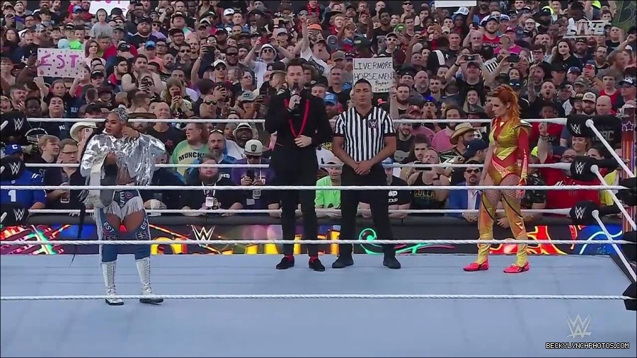 WWE_SummerSlam_2022_720p_WEB_h264-HEEL_mp4_000461687.jpg