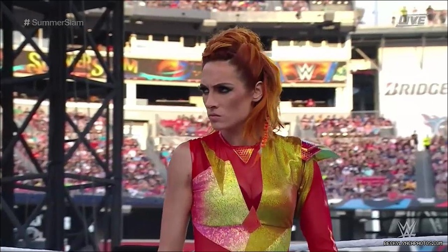 WWE_SummerSlam_2022_720p_WEB_h264-HEEL_mp4_000475687.jpg