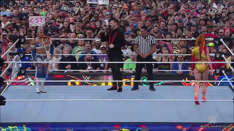 WWE_SummerSlam_2022_720p_WEB_h264-HEEL_mp4_000489287.jpg