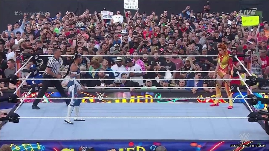 WWE_SummerSlam_2022_720p_WEB_h264-HEEL_mp4_000529287.jpg