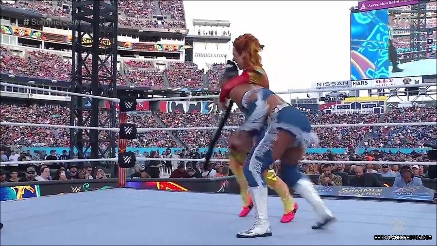 WWE_SummerSlam_2022_720p_WEB_h264-HEEL_mp4_000565454.jpg