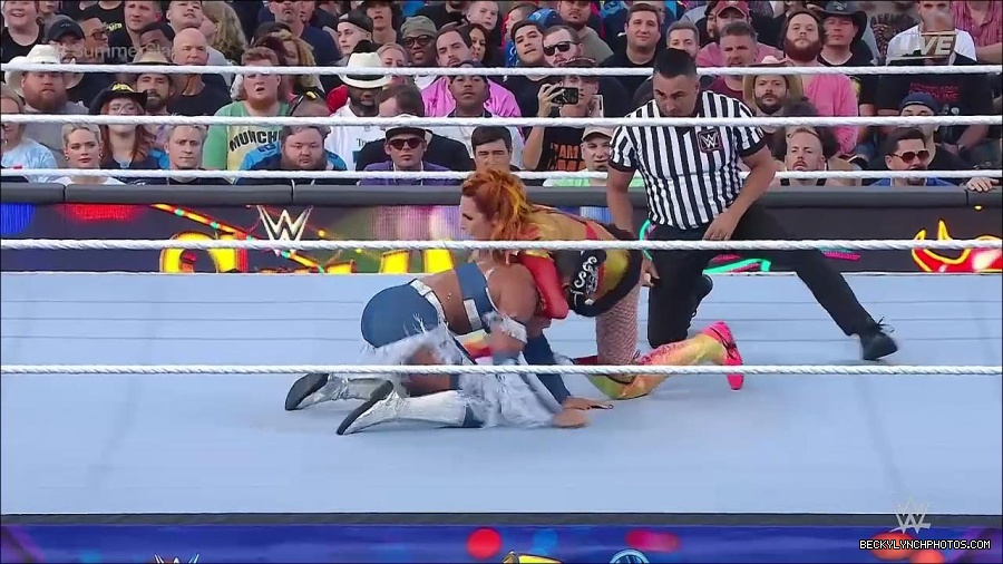 WWE_SummerSlam_2022_720p_WEB_h264-HEEL_mp4_000590654.jpg