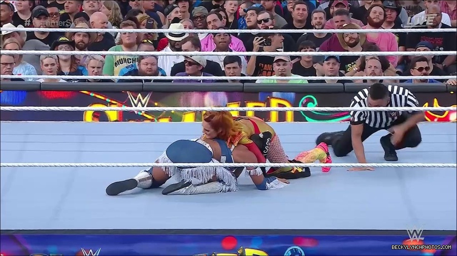WWE_SummerSlam_2022_720p_WEB_h264-HEEL_mp4_000592254.jpg