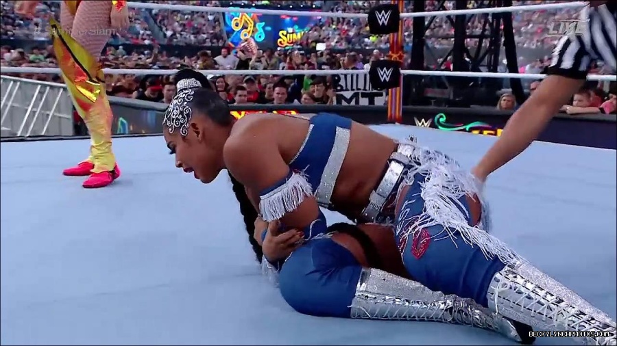 WWE_SummerSlam_2022_720p_WEB_h264-HEEL_mp4_000633454.jpg
