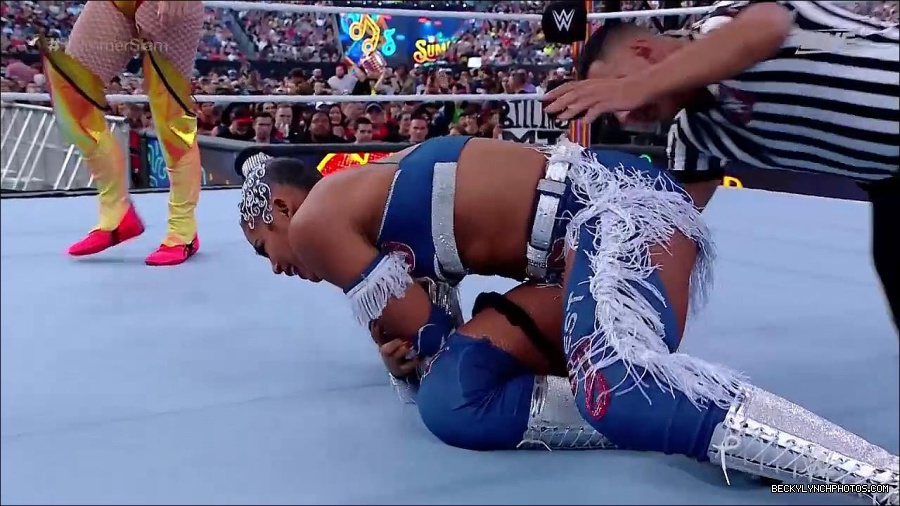 WWE_SummerSlam_2022_720p_WEB_h264-HEEL_mp4_000633854.jpg